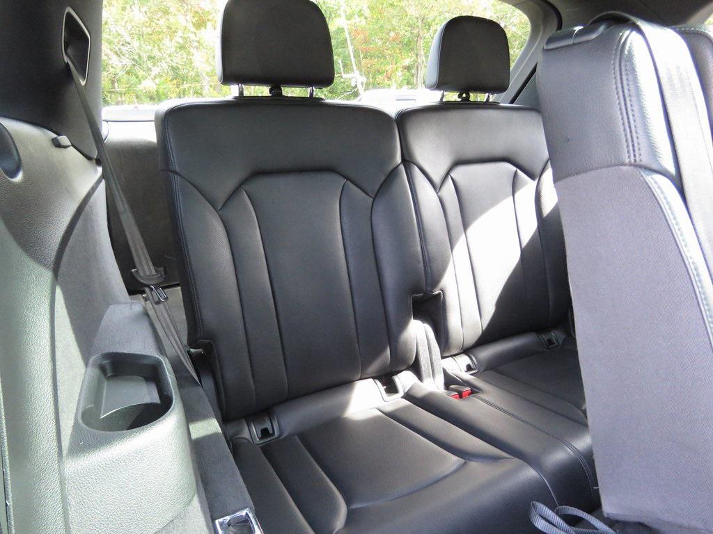 used 2019 Audi Q7 car, priced at $21,115