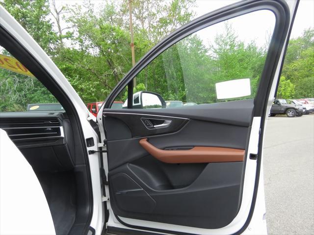 used 2020 Audi Q7 car, priced at $29,703
