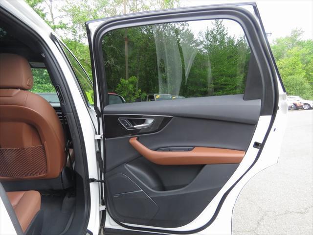 used 2020 Audi Q7 car, priced at $29,703