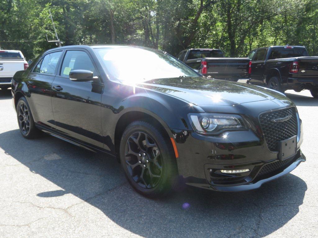 used 2022 Chrysler 300 car, priced at $28,732