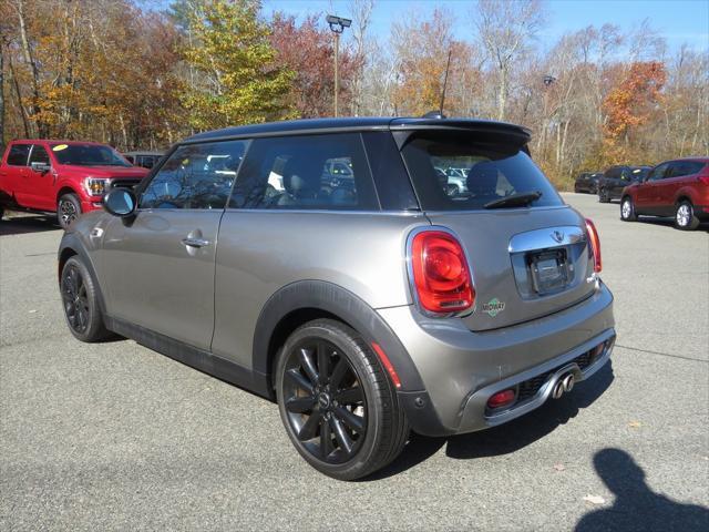 used 2018 MINI Hardtop car, priced at $14,966