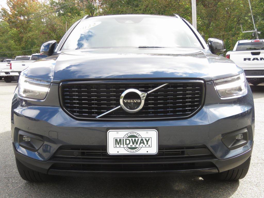 used 2022 Volvo XC40 car, priced at $29,786