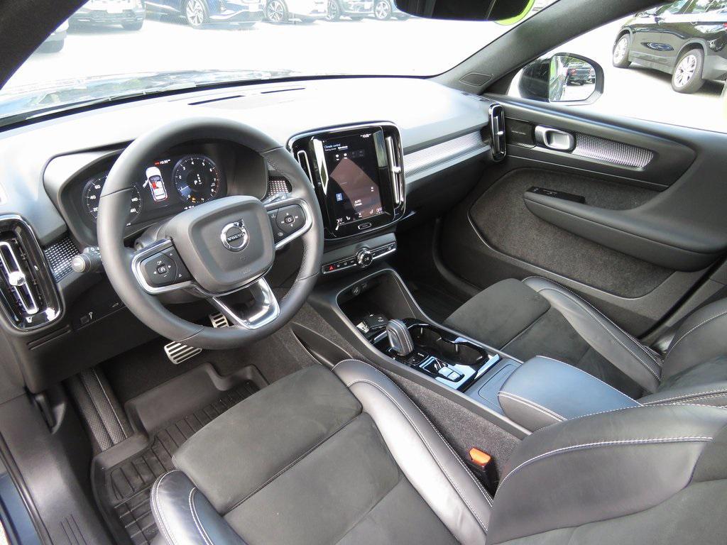 used 2022 Volvo XC40 car, priced at $29,786