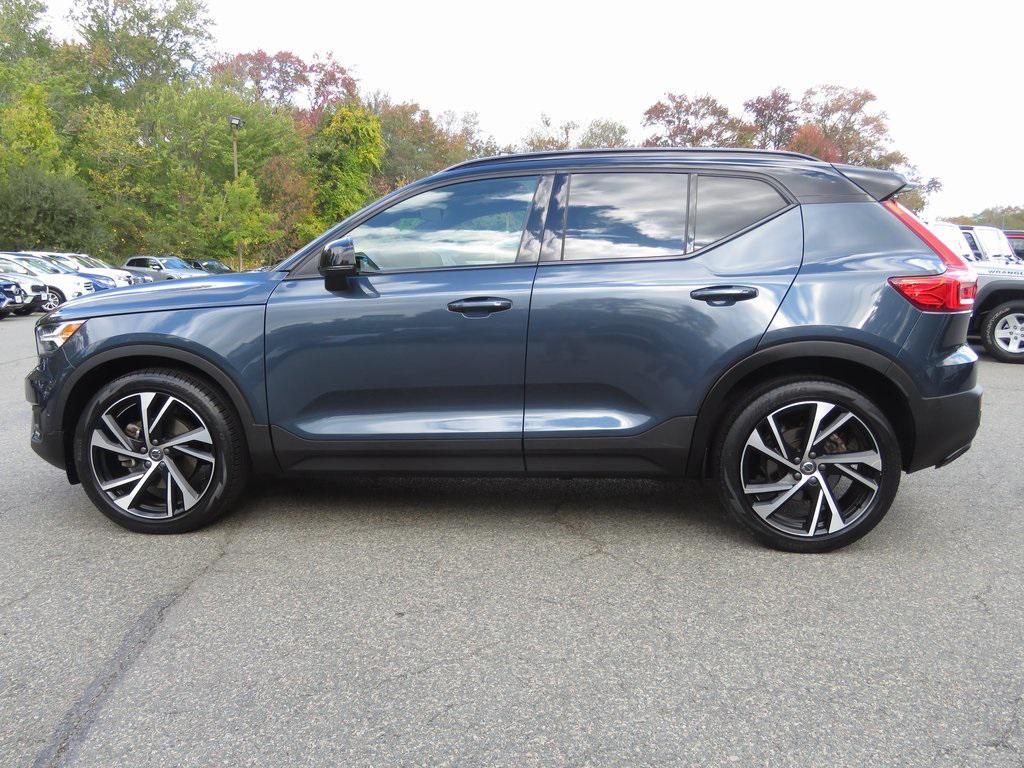 used 2022 Volvo XC40 car, priced at $29,786
