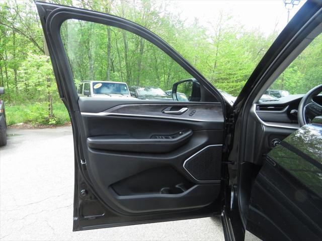 used 2022 Jeep Grand Cherokee L car, priced at $32,190