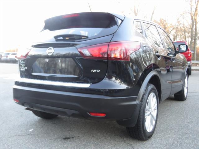 used 2018 Nissan Rogue Sport car, priced at $14,366