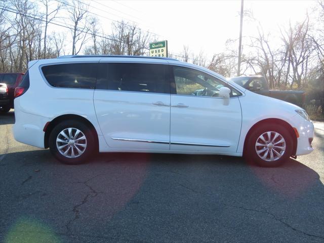 used 2018 Chrysler Pacifica car, priced at $14,945