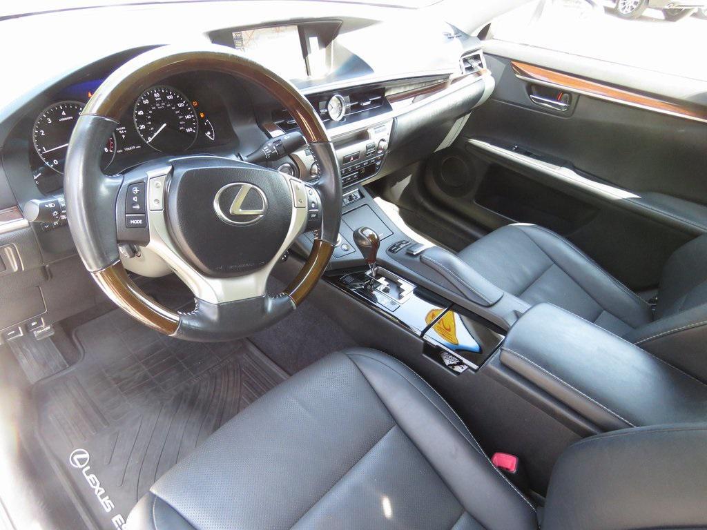 used 2014 Lexus ES 350 car, priced at $13,992