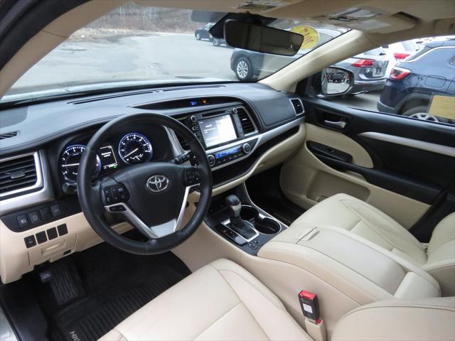 used 2017 Toyota Highlander car, priced at $24,915