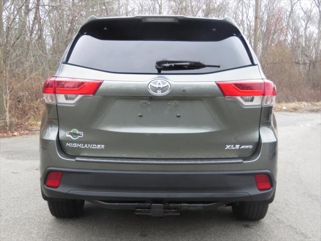 used 2017 Toyota Highlander car, priced at $24,915