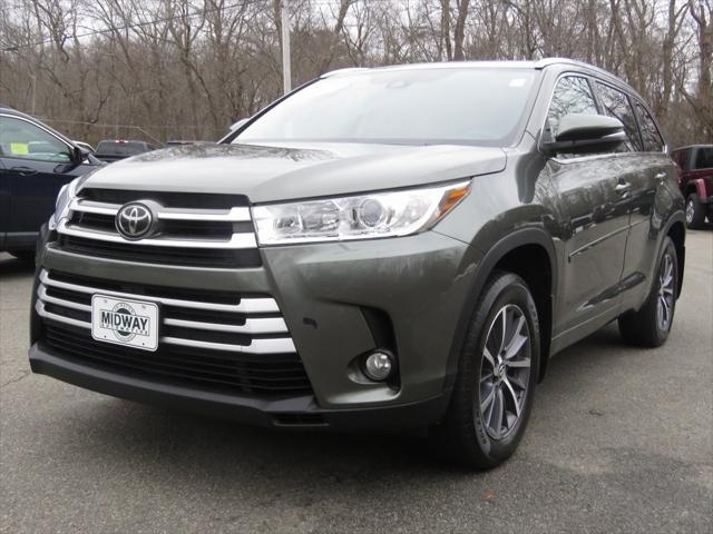 used 2017 Toyota Highlander car, priced at $24,915