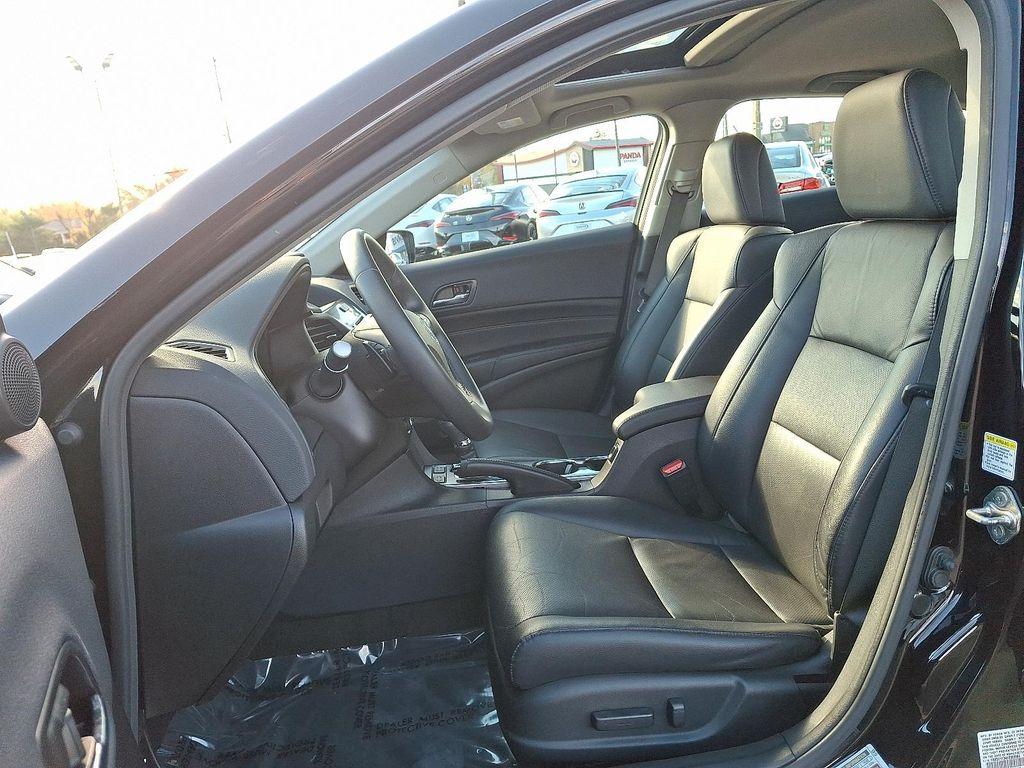 used 2014 Acura ILX car, priced at $15,818