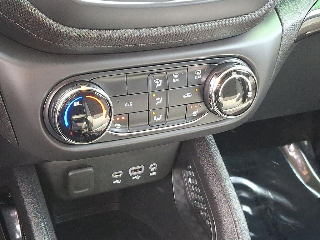 used 2023 Chevrolet TrailBlazer car, priced at $22,888