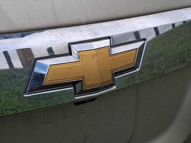 used 2014 Chevrolet Traverse car, priced at $8,998