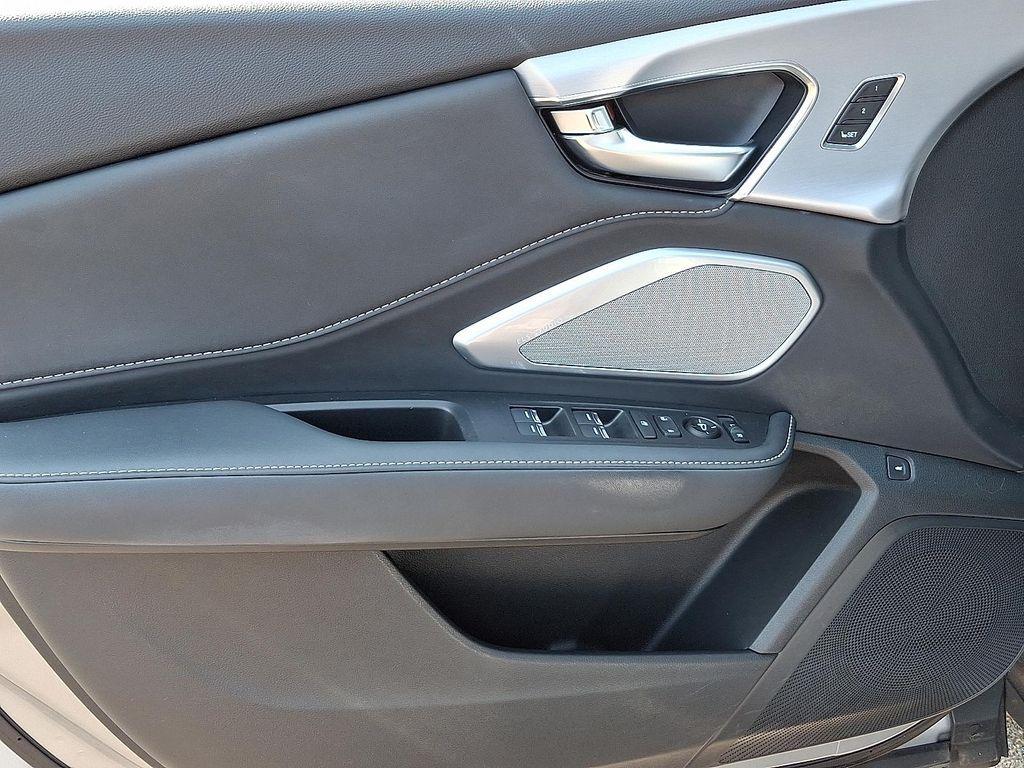 used 2023 Acura RDX car, priced at $35,968