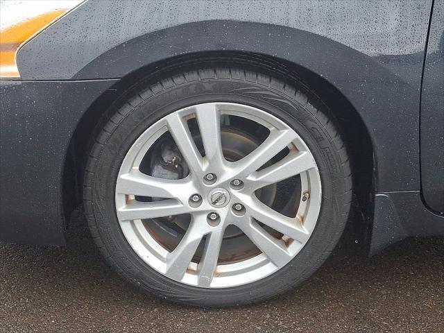 used 2015 Nissan Altima car, priced at $11,998