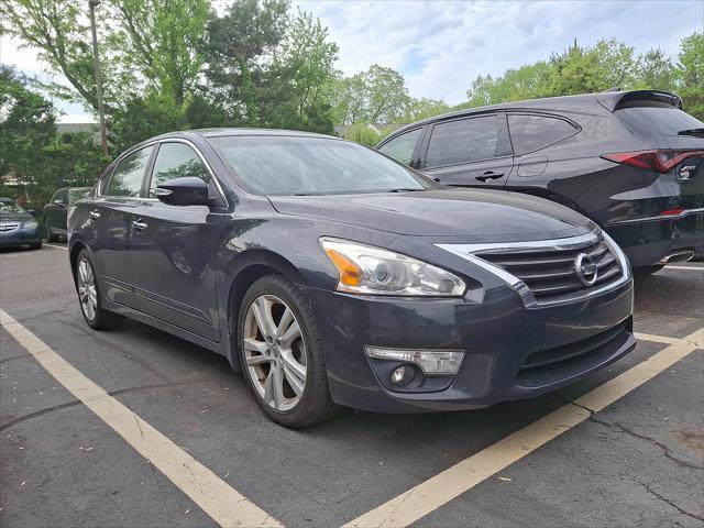 used 2015 Nissan Altima car, priced at $11,998