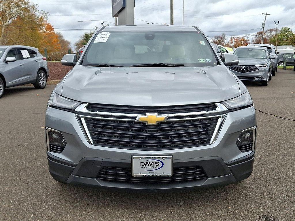 used 2024 Chevrolet Traverse car, priced at $30,388