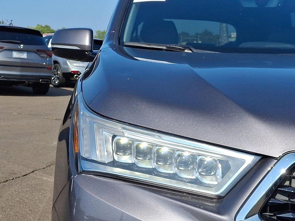 used 2020 Acura MDX car, priced at $27,998