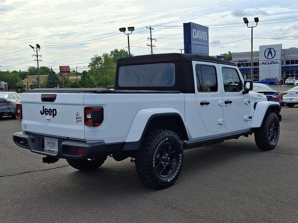 used 2024 Jeep Gladiator car, priced at $37,686