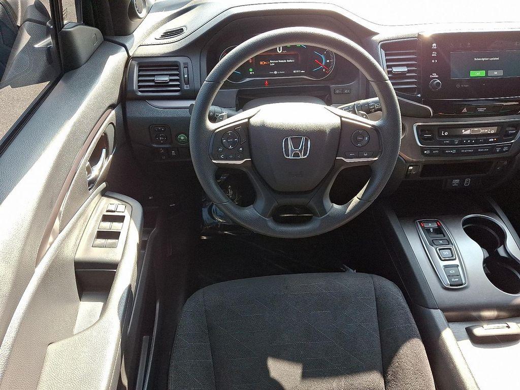 used 2022 Honda Pilot car, priced at $31,788
