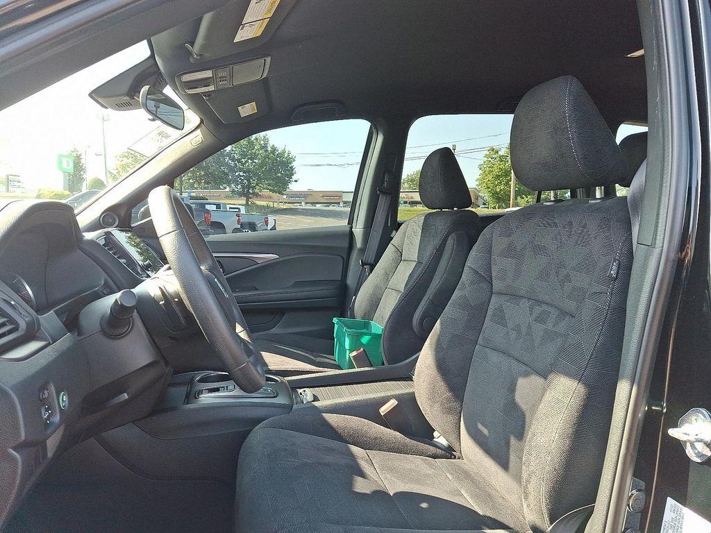 used 2022 Honda Pilot car, priced at $31,788