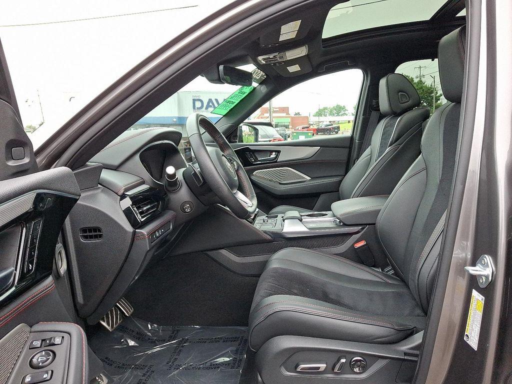 used 2022 Acura MDX car, priced at $40,818