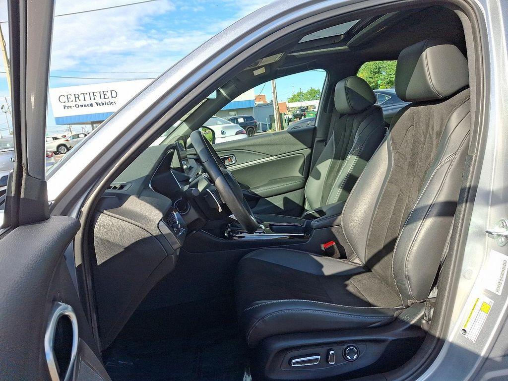 used 2023 Acura Integra car, priced at $28,618
