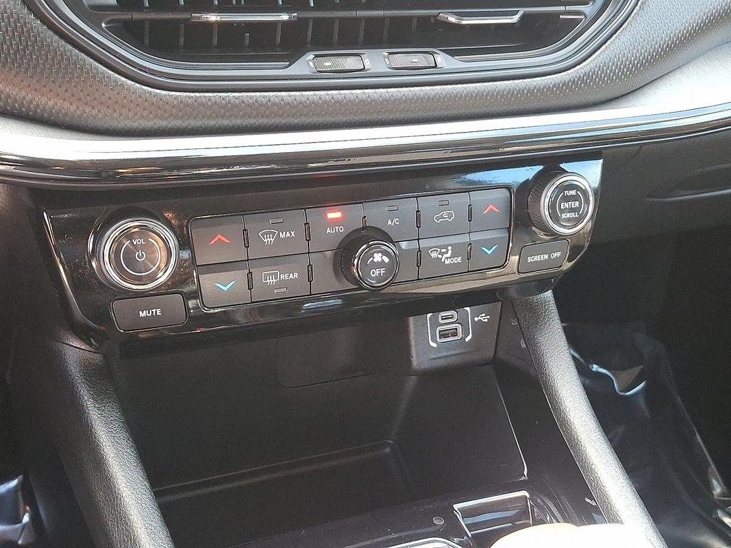 used 2022 Jeep Compass car, priced at $24,998