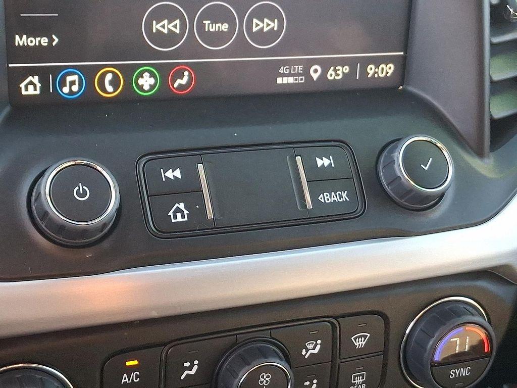 used 2023 GMC Acadia car, priced at $28,748