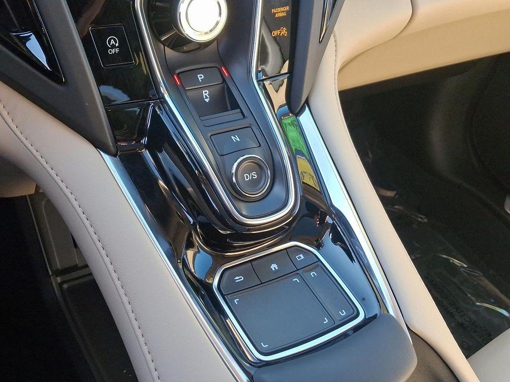 used 2024 Acura RDX car, priced at $38,994