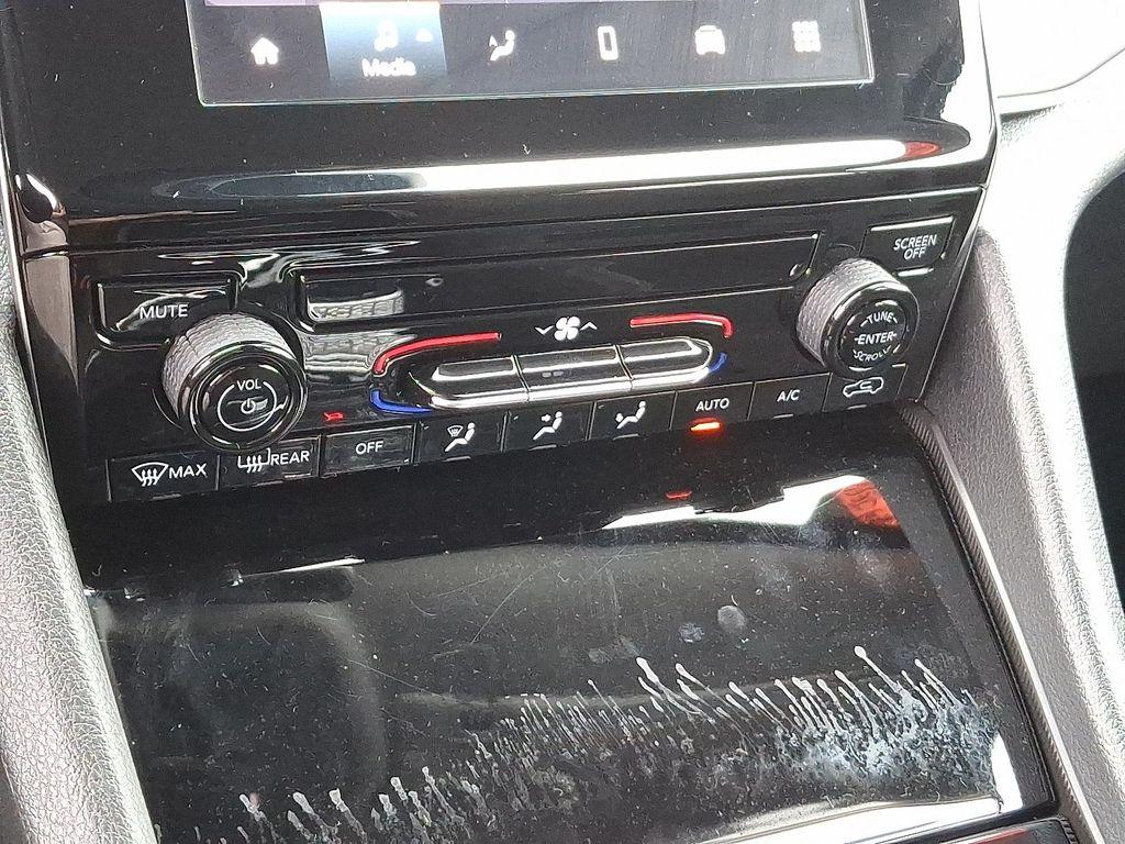 used 2024 Jeep Grand Cherokee car, priced at $34,998