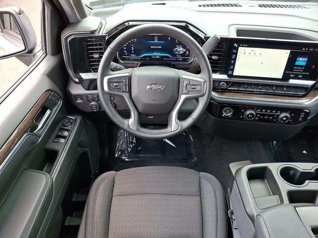 used 2024 Chevrolet Silverado 1500 car, priced at $48,998