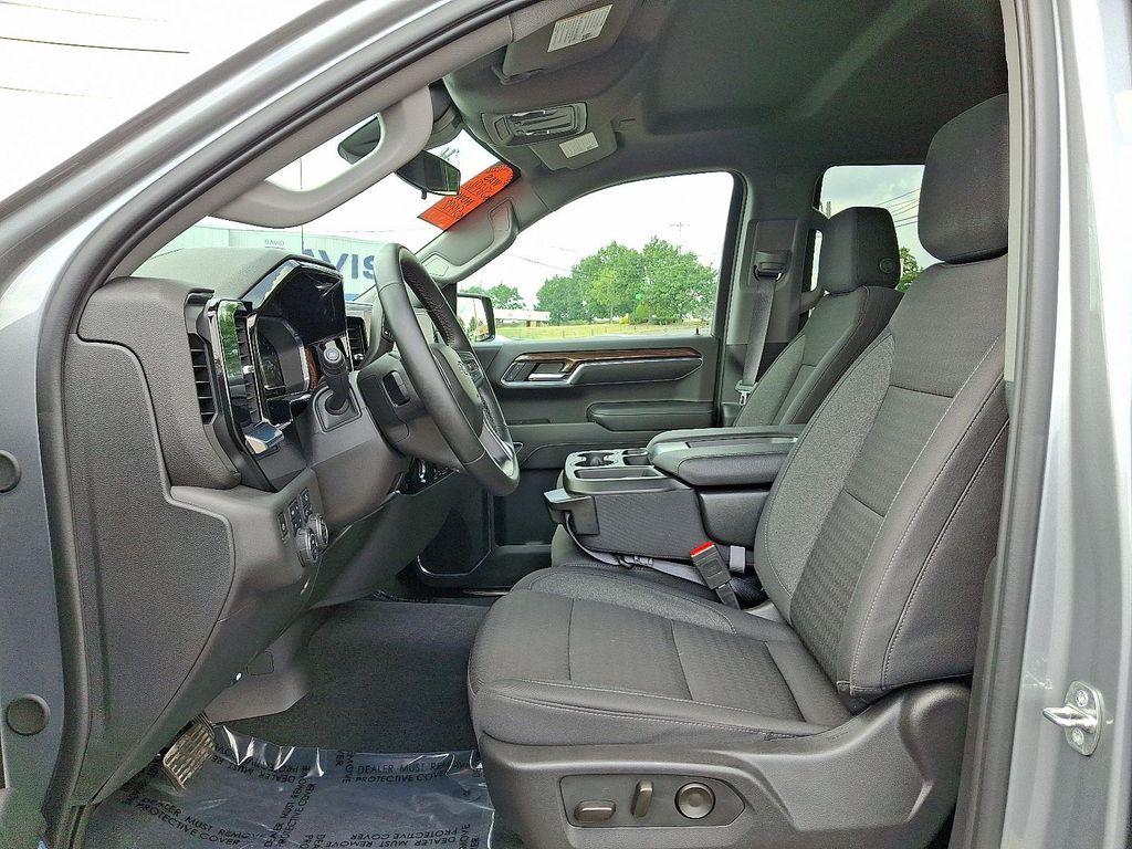 used 2024 Chevrolet Silverado 1500 car, priced at $48,998