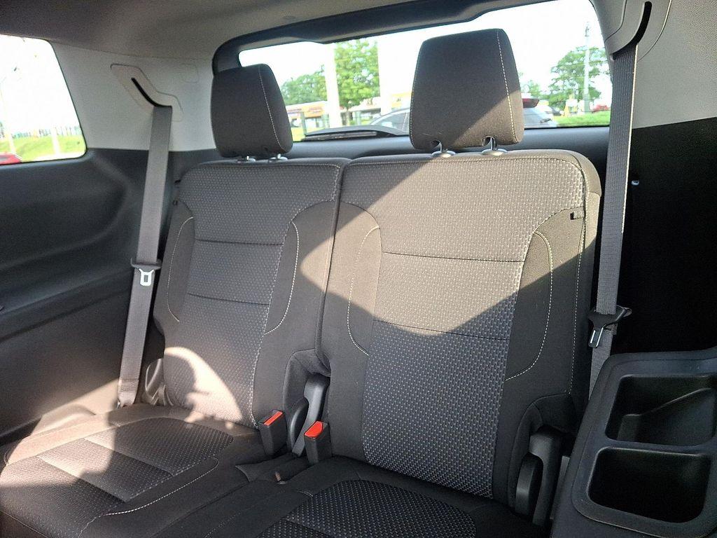 used 2023 GMC Acadia car, priced at $28,998