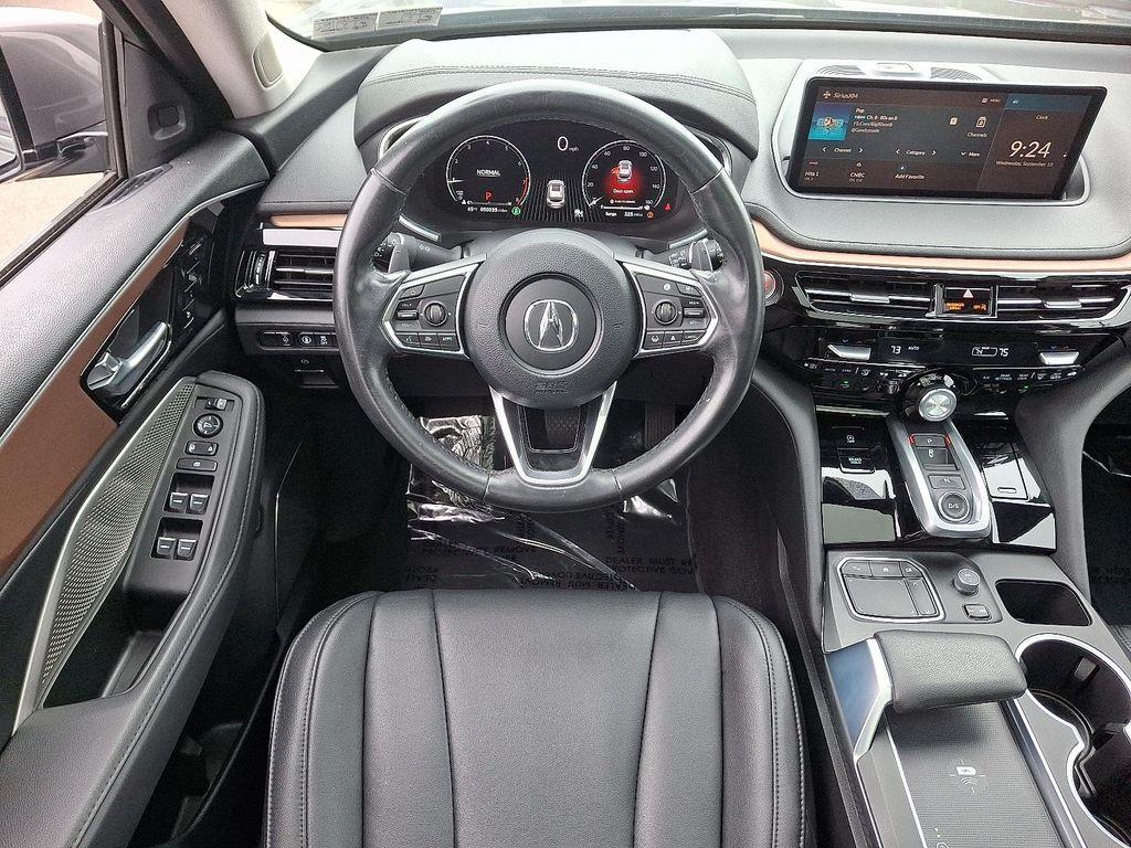 used 2022 Acura MDX car, priced at $35,986