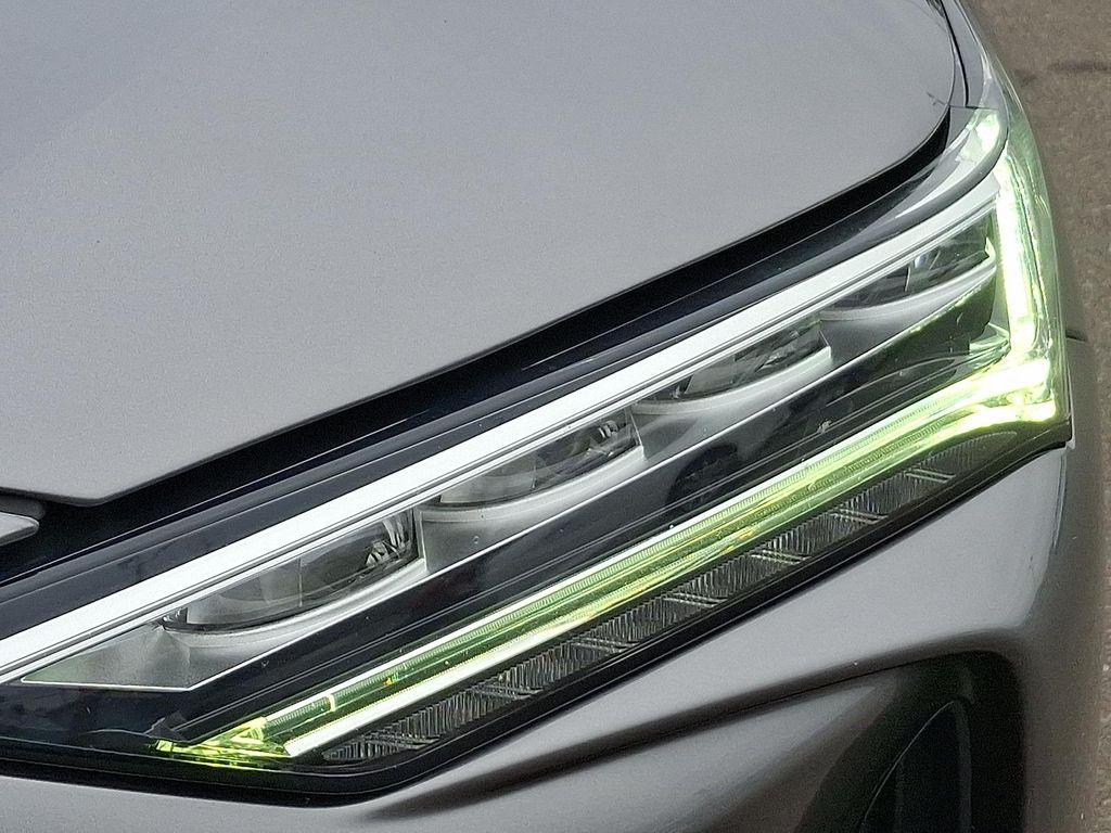 used 2022 Acura MDX car, priced at $35,986