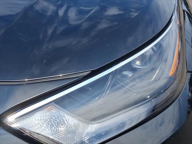 used 2022 Toyota Highlander car, priced at $36,888
