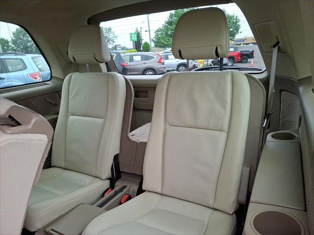 used 2014 Volvo XC90 car, priced at $9,488