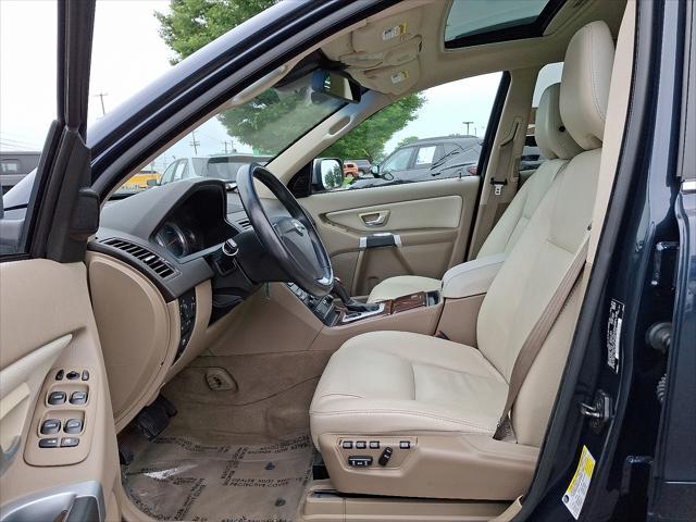 used 2014 Volvo XC90 car, priced at $9,488
