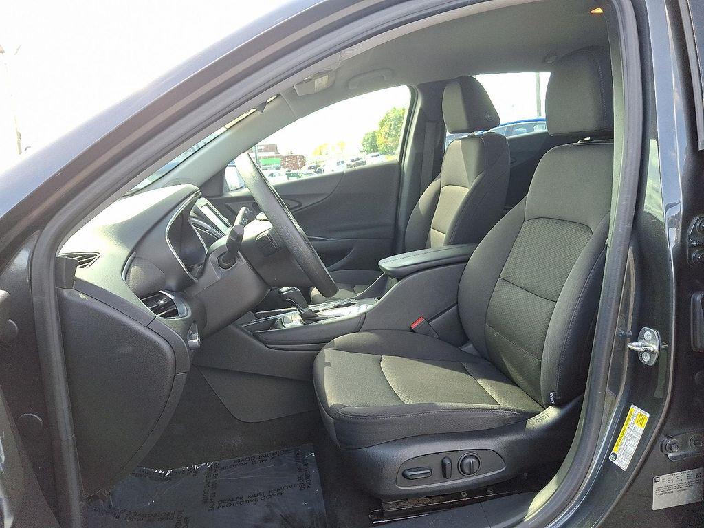 used 2016 Chevrolet Malibu car, priced at $10,888