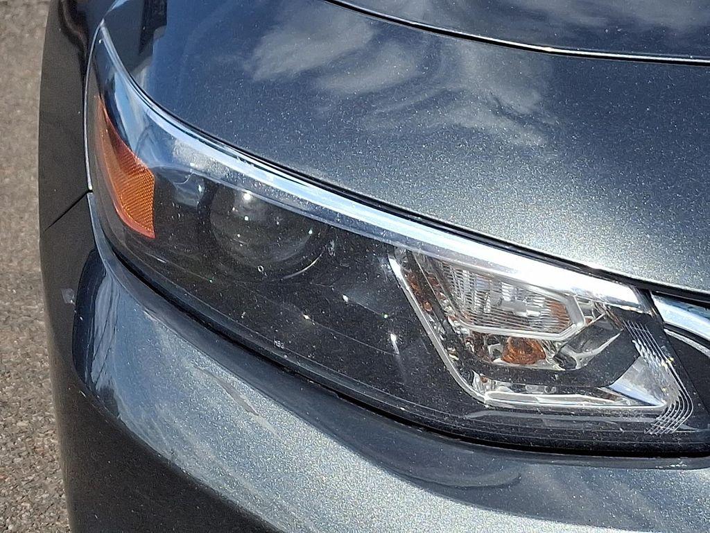 used 2016 Chevrolet Malibu car, priced at $10,888