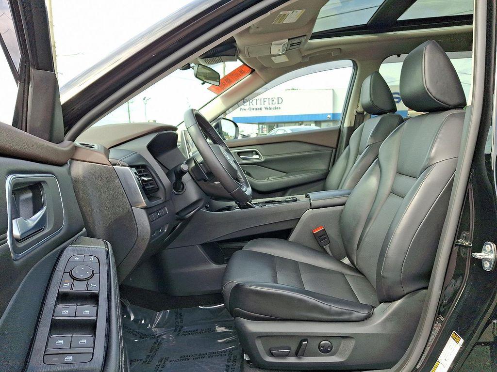 used 2021 Nissan Rogue car, priced at $23,418