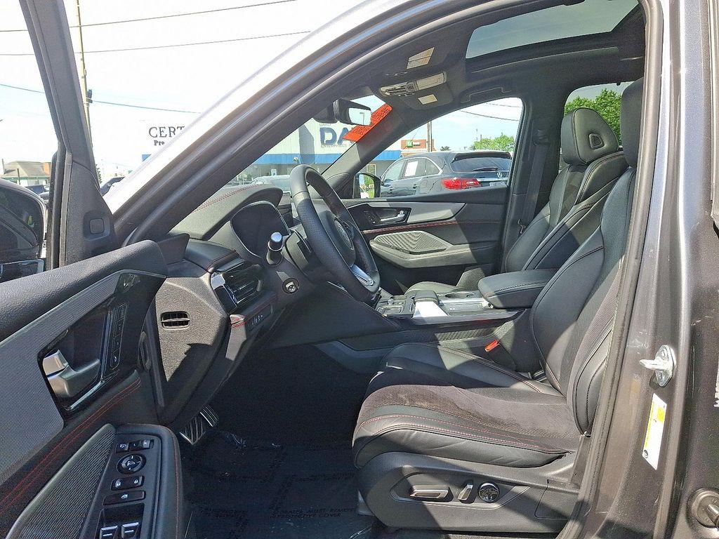 used 2022 Acura MDX car, priced at $35,718