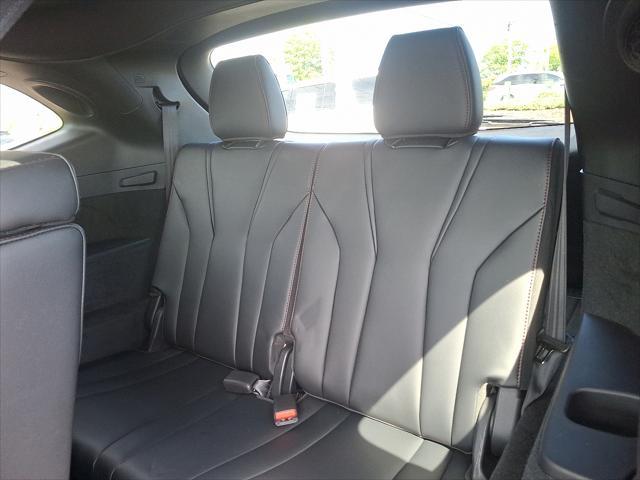 used 2022 Acura MDX car, priced at $35,888