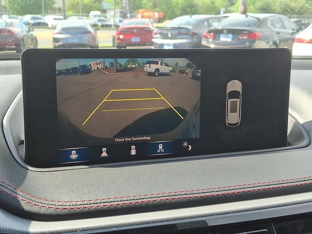 used 2022 Acura MDX car, priced at $35,718