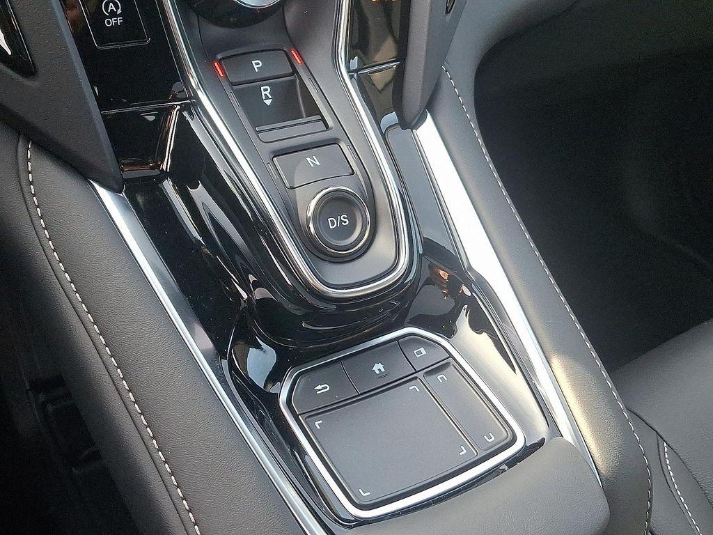new 2025 Acura RDX car, priced at $46,650