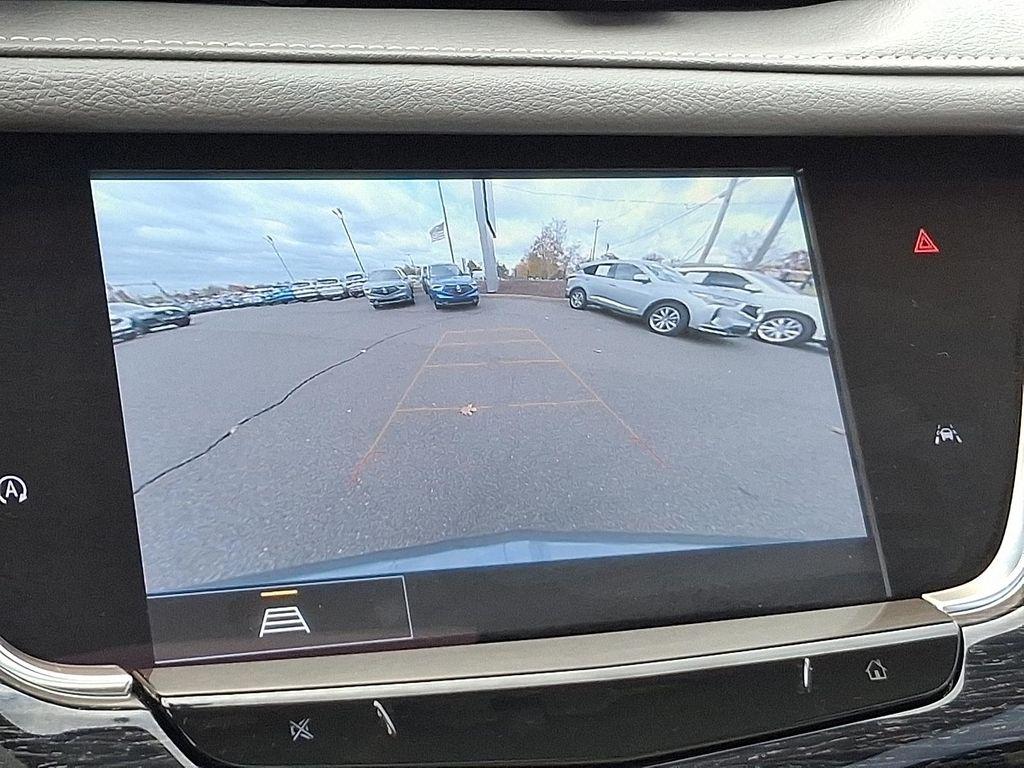 used 2022 Cadillac XT6 car, priced at $35,888