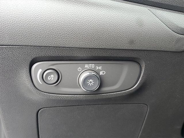 new 2025 Buick Encore GX car, priced at $29,819