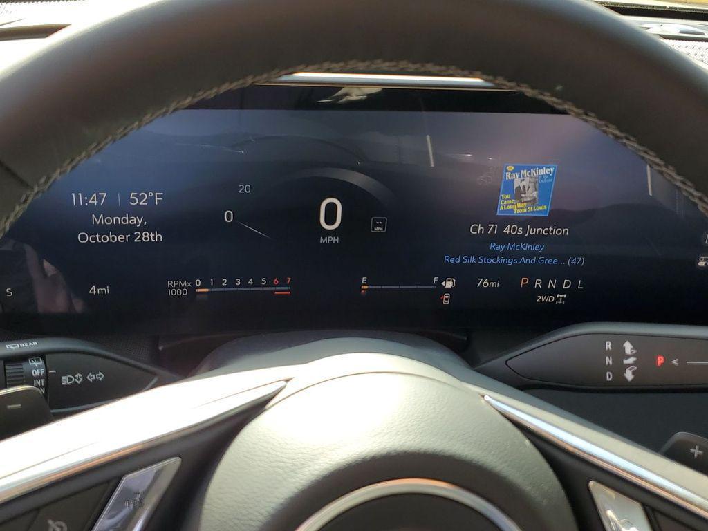 new 2025 Buick Enclave car, priced at $46,915